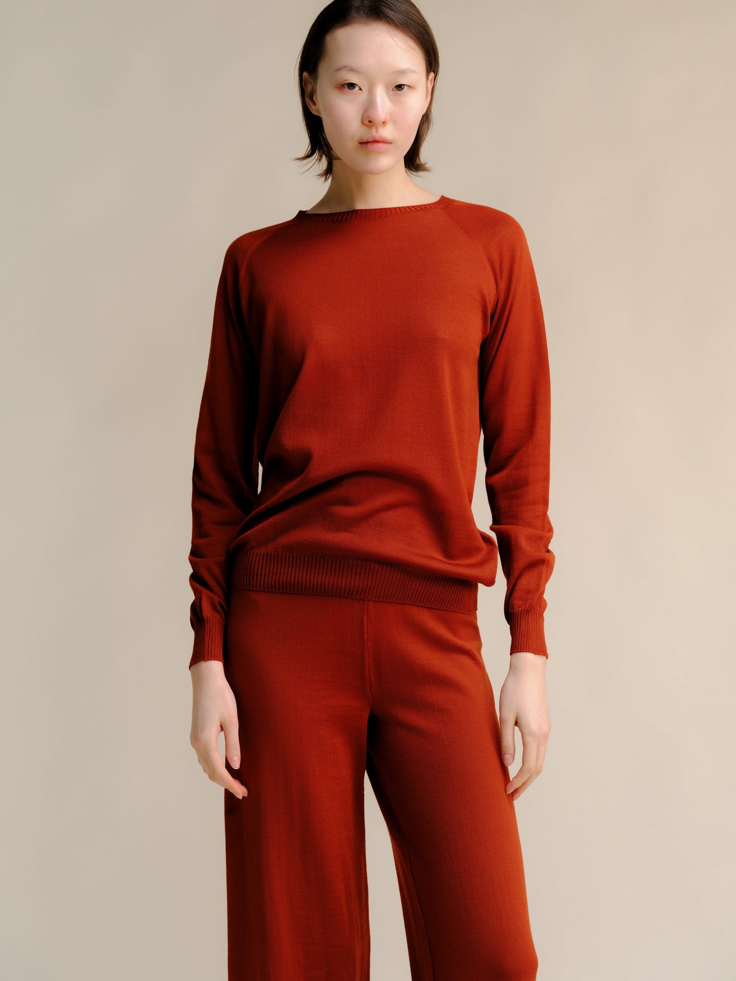 Extra Fine Merino Raglan Crewneck
